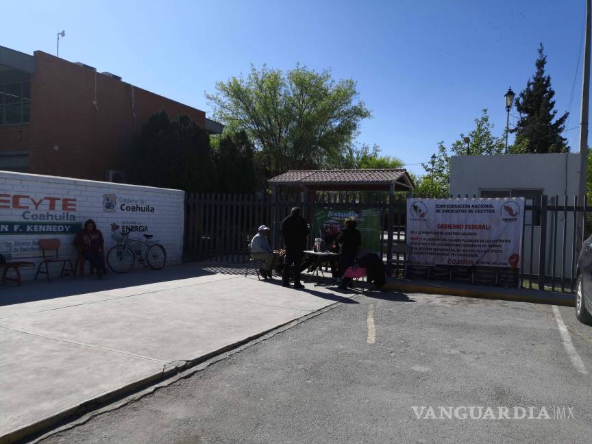 $!Paran labores maestros del Cecytec en la Región Centro de Coahuila