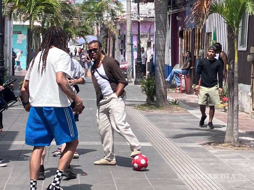 $!Davids mostró las habilidades que tiene con el balón.