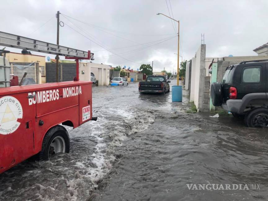 $!Cayeron 4 pulgadas de lluvia en Monclova; autoridades reportan saldo blanco
