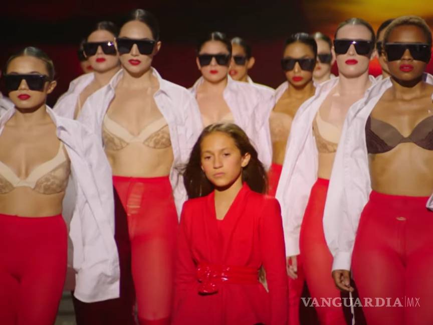 $!Jennifer Lopez estrena su video ‘Limitless’ en el que participa su hija Emme