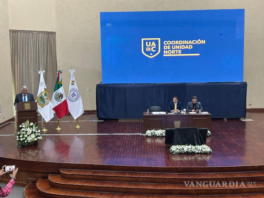 $!Durante su informe, Talamantes resaltó la certificación de cinco programas educativos que avalan la calidad académica de la Unidad Norte.
