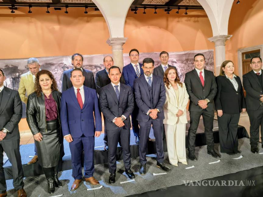 $!Francisco Aguirre Sánchez es el nuevo presidente del Colegio de Notarios de Coahuila; centrará su trabajo en tres ejes fundamentales.