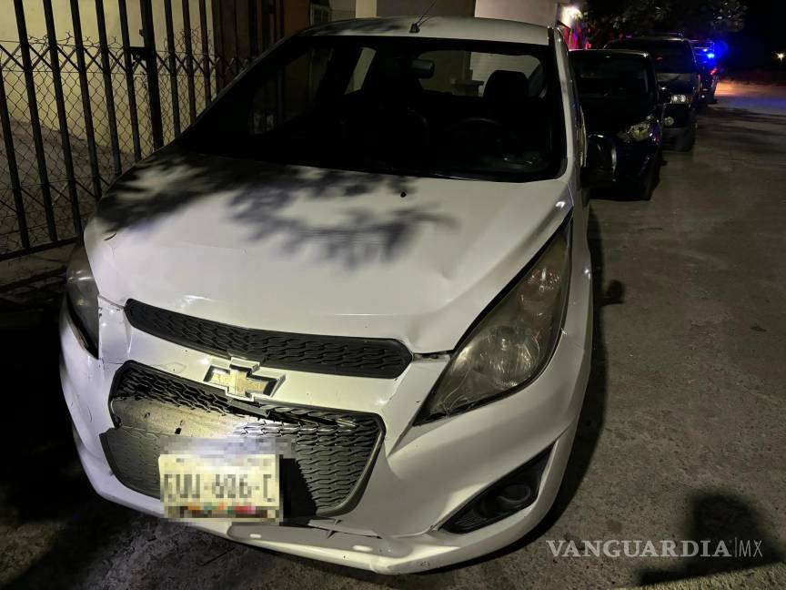 $!Oficiales aseguraron los vehículos implicados y los trasladaron al corralón.