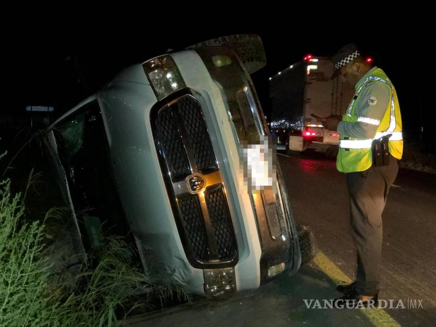 $!La camioneta sería llevada a un corralón hasta que se paguen las multas correspondientes.