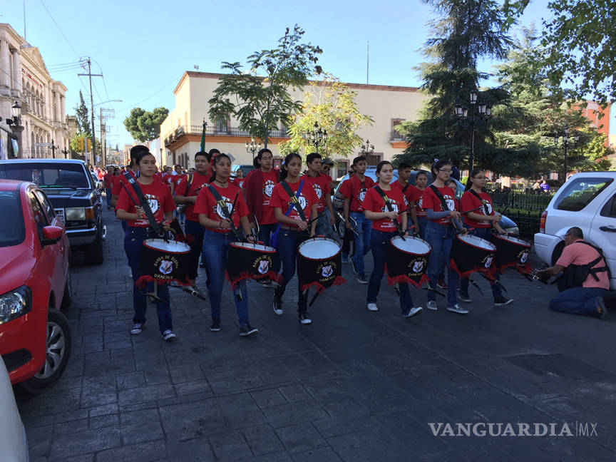 $!Con desfile festejan 149 aniversario del Ateneo Fuente en Saltillo