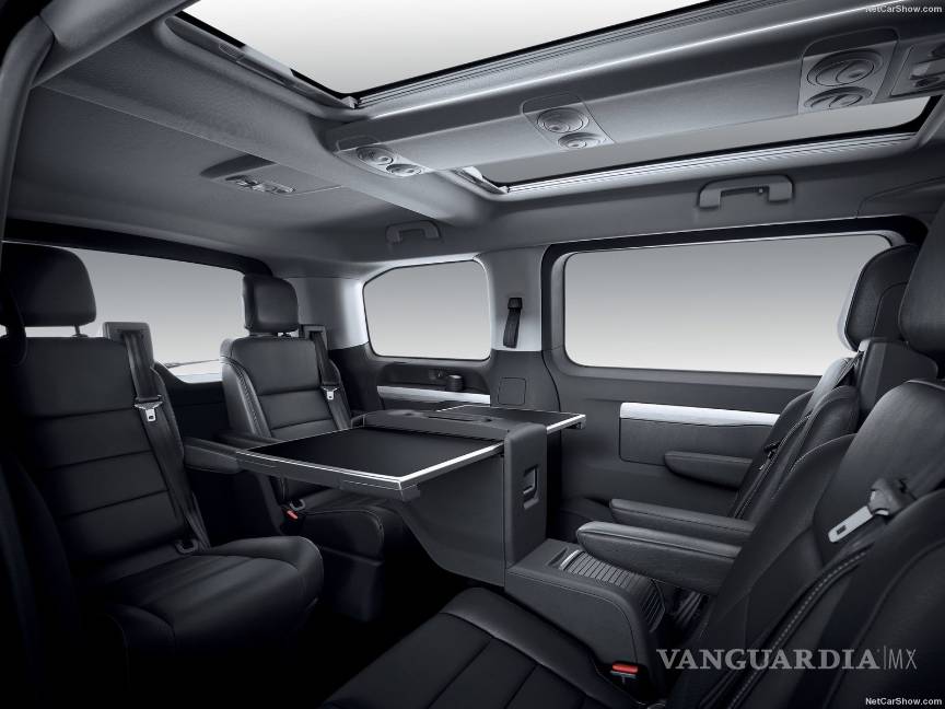 $!Peugeot Traveller está disponible en México