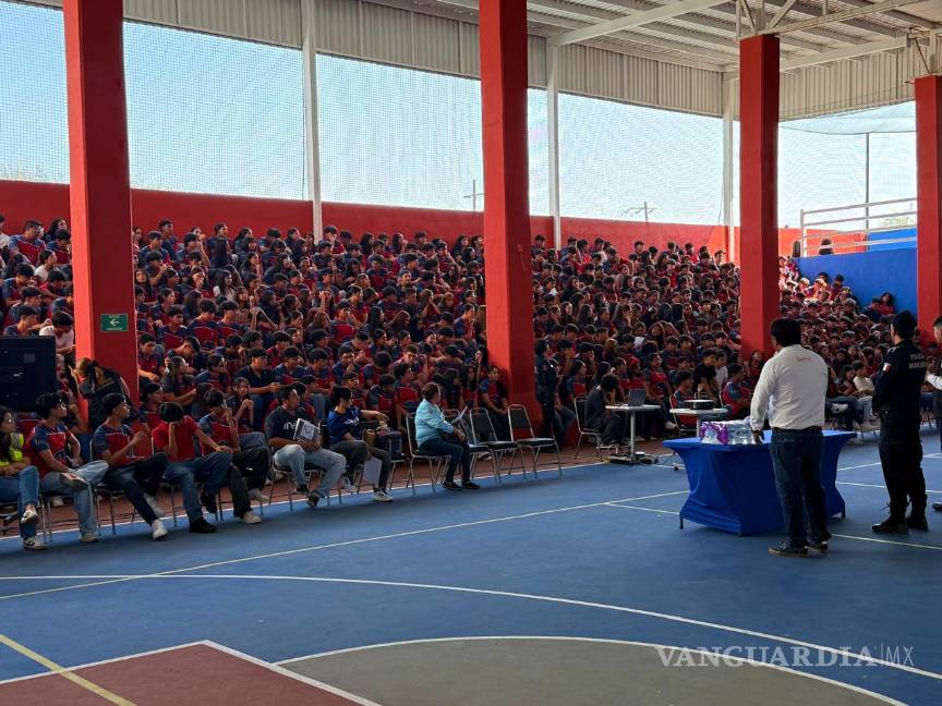 Casi 400 jóvenes son reclutados por el crimen organizado cada semana en México