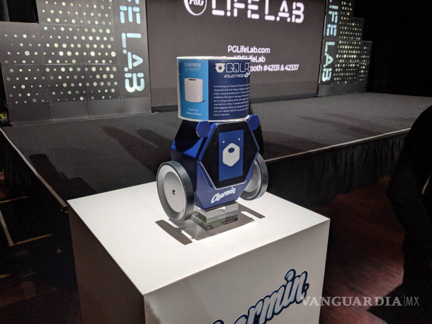 $!P&amp;G presenta en CES 2020 un robot que te trae papel higiénico cuando más lo necesitas
