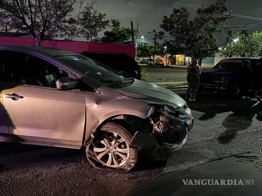 $!El conductor fue detenido por manejar presuntamente en estado de ebriedad.