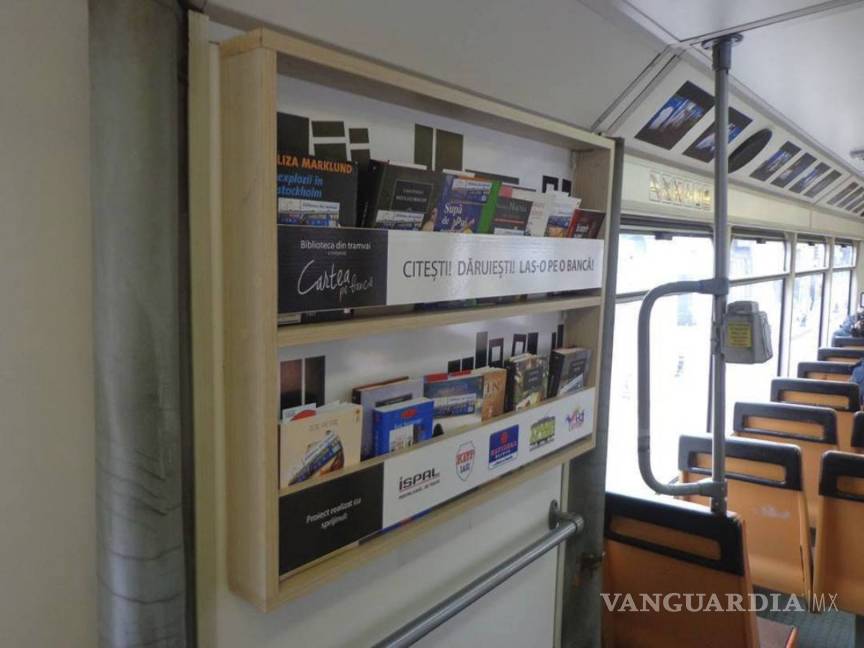 $!Un tranvía lleva la literatura a las calles
