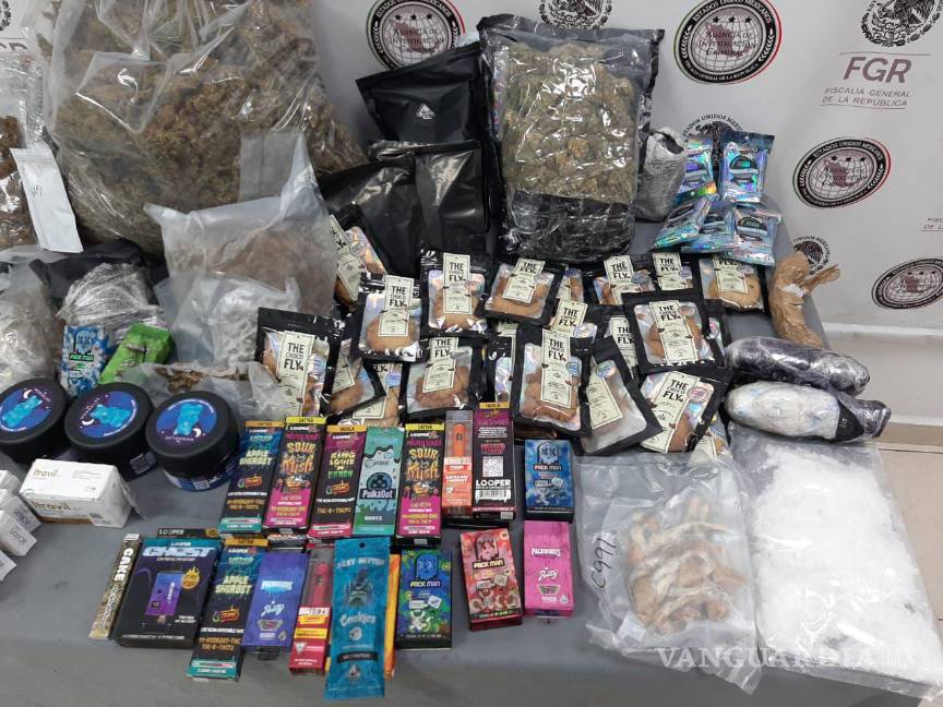 Galletas con cannabis, hongos, mariguana y metanfetamina aseguran en una empresa de paquetería en Nuevo León