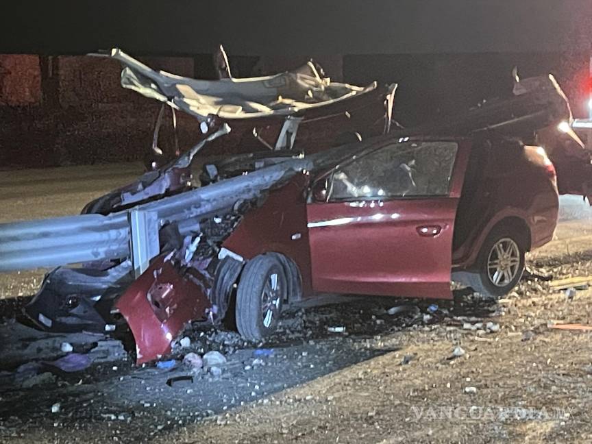 Muere prensado conductor en la Monterrey-Saltillo