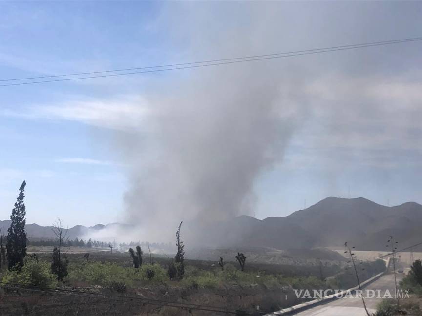 $!Se registra incendio en planta Holcim de la carretera Monterrey-Saltillo