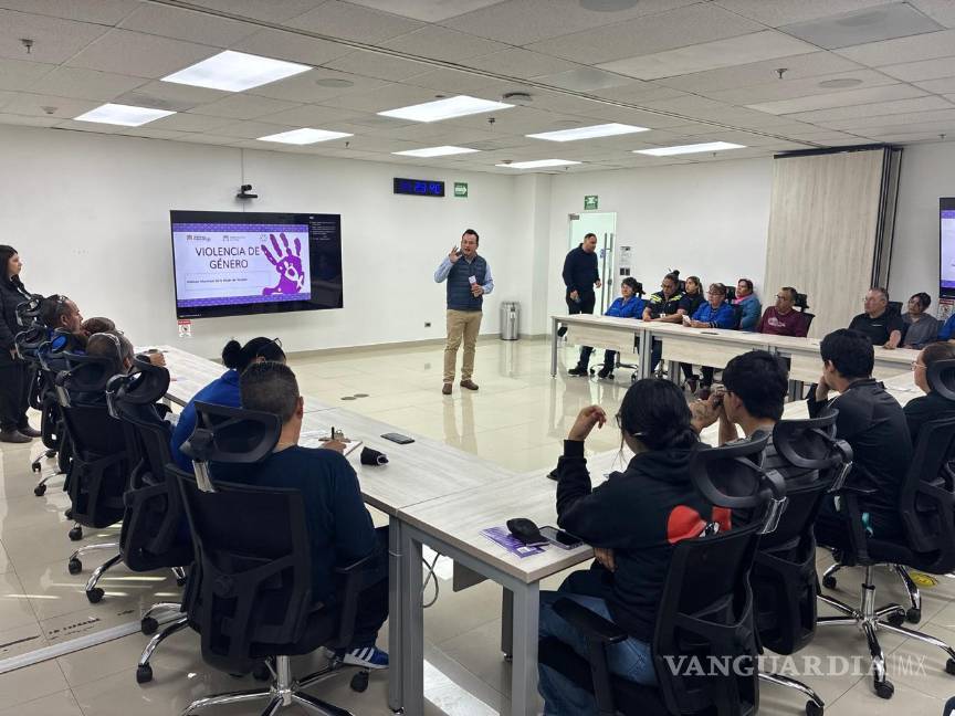 $!Especialistas abordaron temas de igualdad, violencia de género y acoso laboral.
