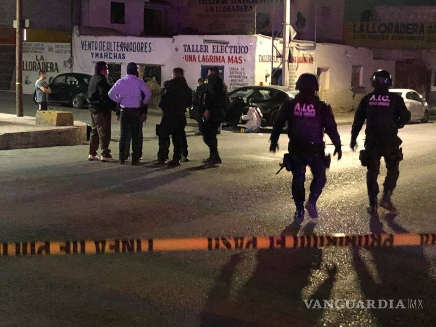 Prófugo policía que asesinó de tres balazos a mecánico en Saltillo