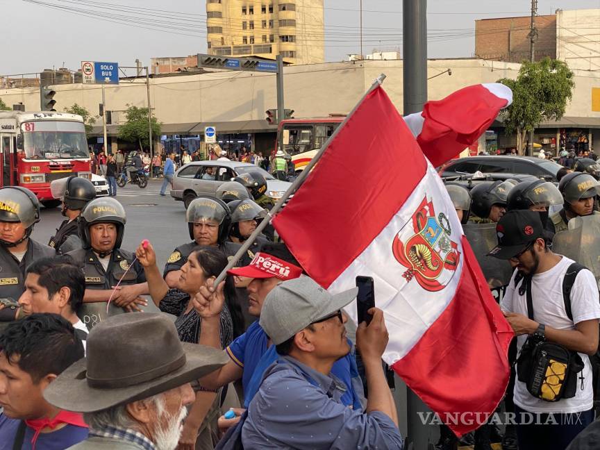 $!Manifestación en Perú.