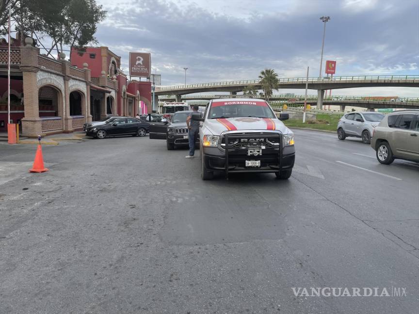 Campana extractora con acumulación de grasa origina incendio en un restaurante de Saltillo
