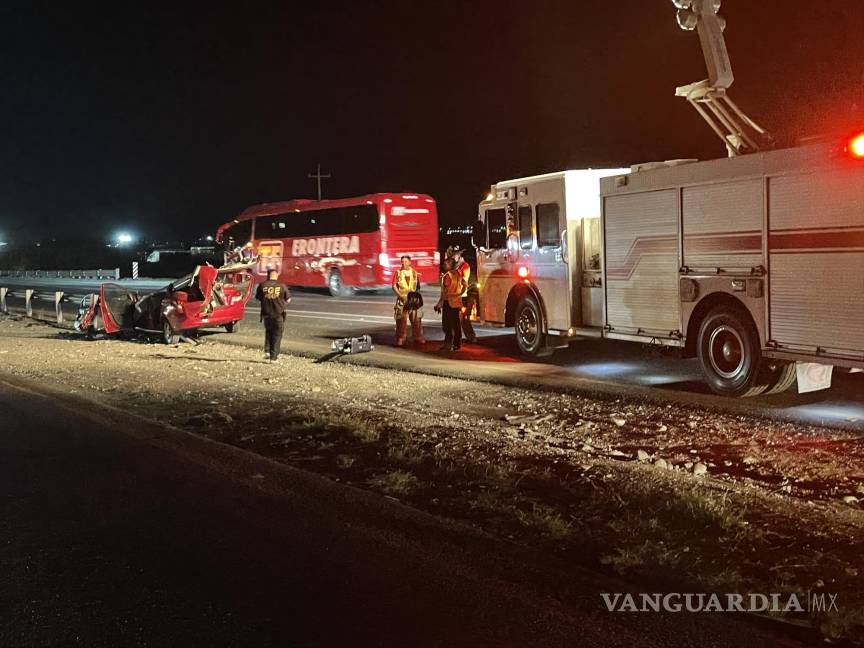 Muere prensado conductor en la Monterrey-Saltillo