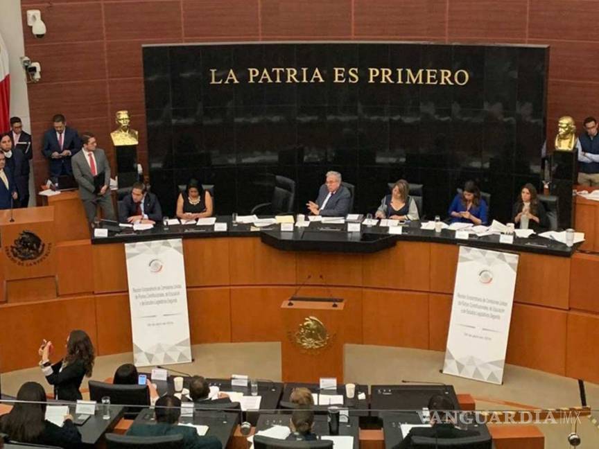 Solicita Monreal período extraordinario para aprobar reforma educativa