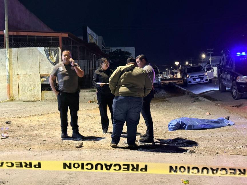 Muere hombre tras desvanecerse al salir de un bar en Saltillo