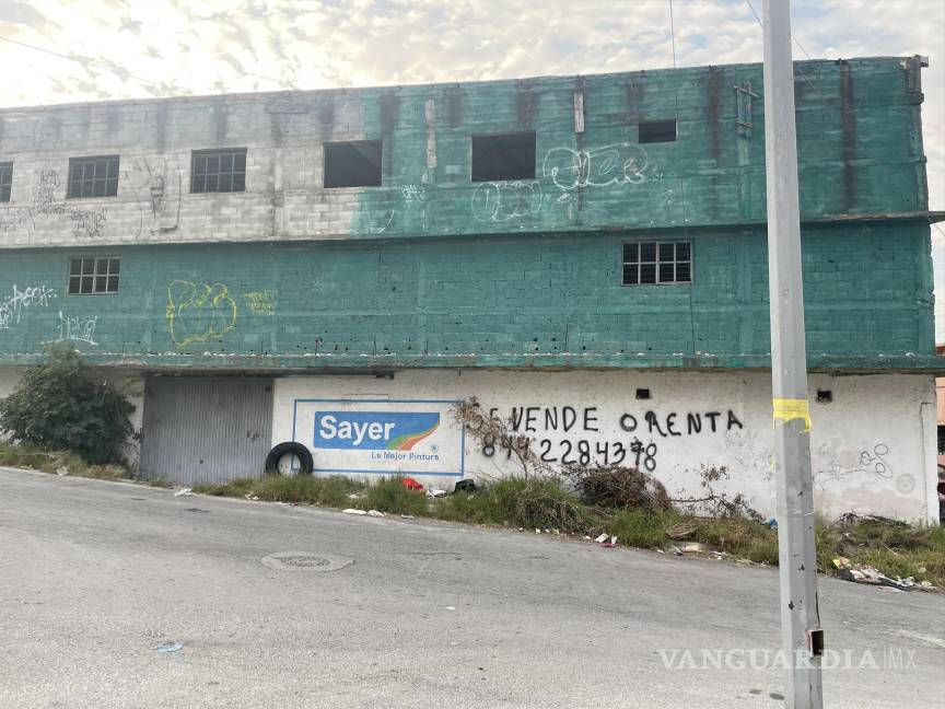 Saltillo: mujer se toma 3 botellas de cloro para intentar acabar con su vida