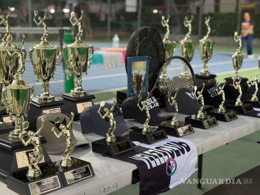 $!El torneo coronó a los nuevos campeones en ramas femenil, varonil y dobles.