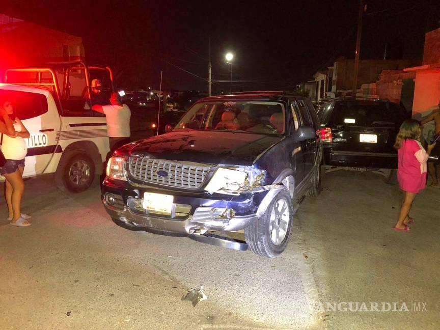 $!El conductor de la camioneta presentaba aliento alcohólico.