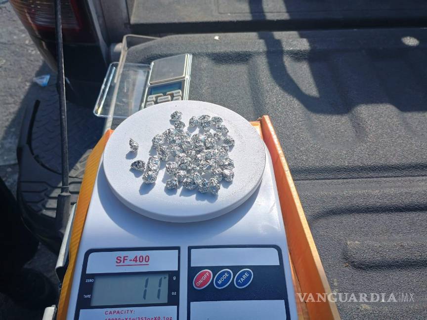 Cae guatemalteco con 63 dosis de cocaína, en Nuevo León