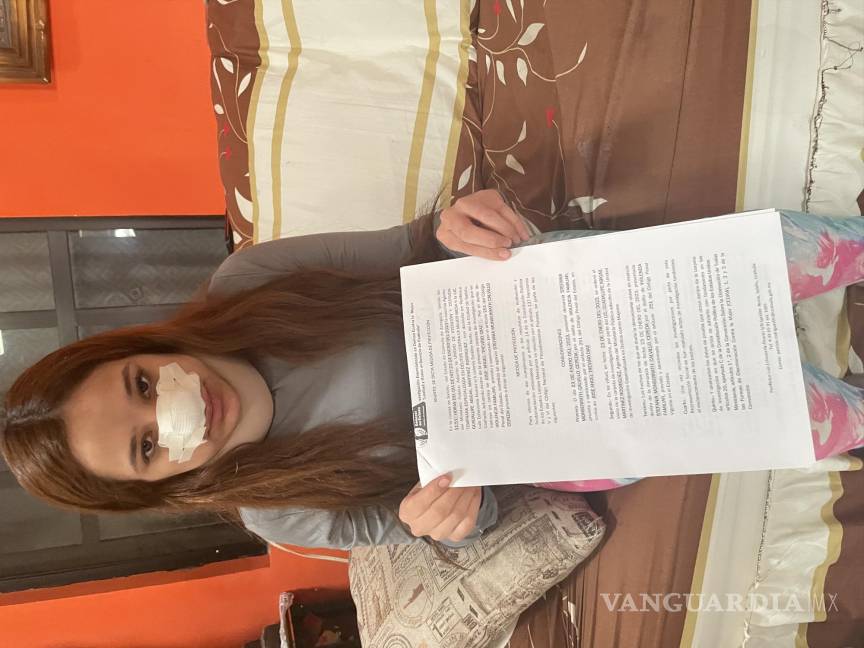 Denuncian a ex policía de Saltillo por violentar a su pareja; agresor huye