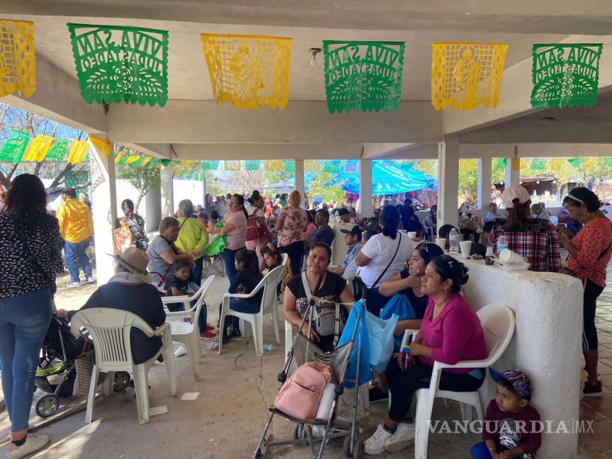 $!Niños, adultos y ancianos con discapacidades participaron en la peregrinación hacia la capilla de San Judas Tadeo, movidos por su fe.