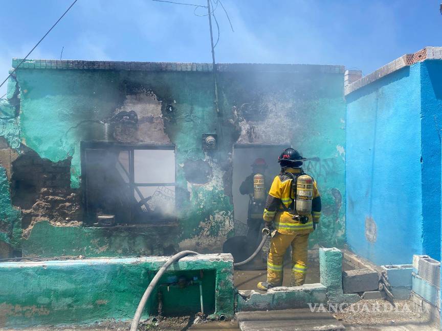 Se incendia casa en Ramos Arizpe