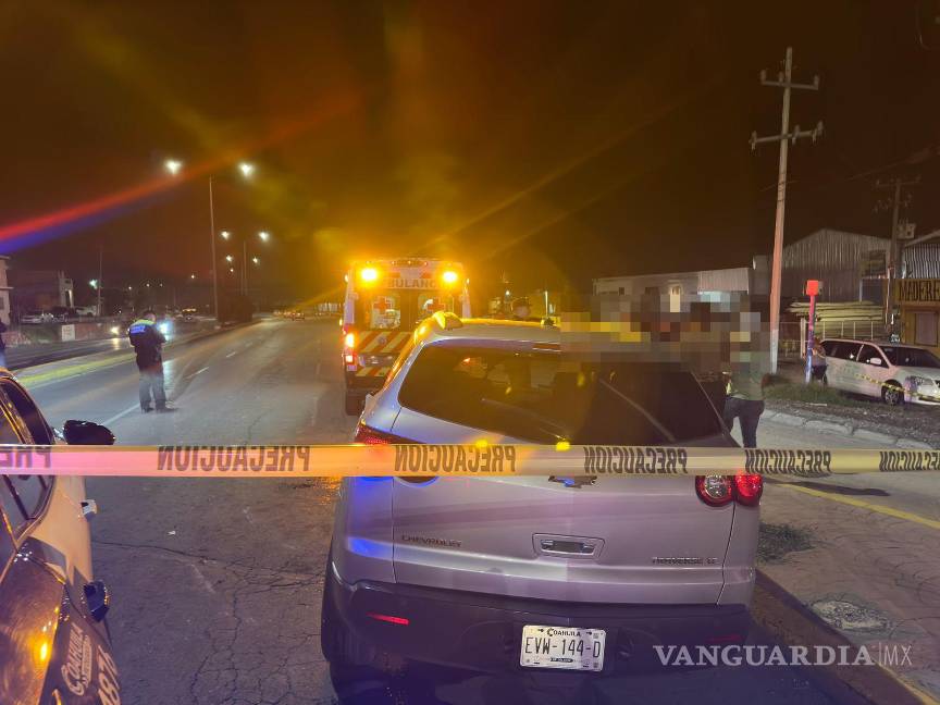 $!El área fue acordonada por oficiales de Tránsito para evitar otro accidente.