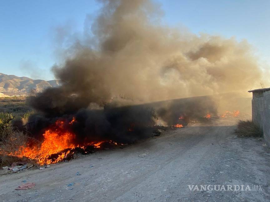Amenazan dos incendios a Arteaga; uno fue controlado y otro sigue activo
