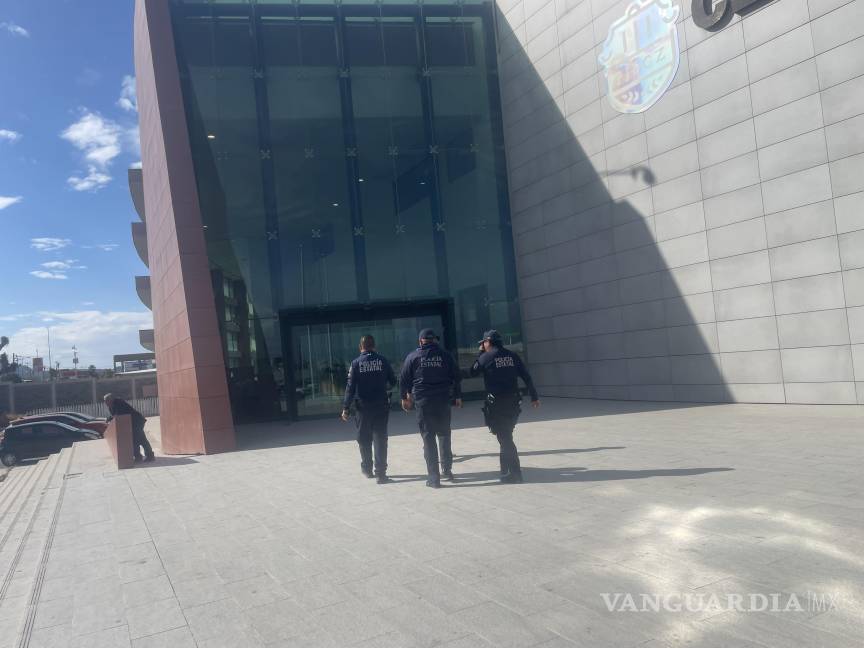 Realizan operativo para trasladar a secuestradores, en Saltillo