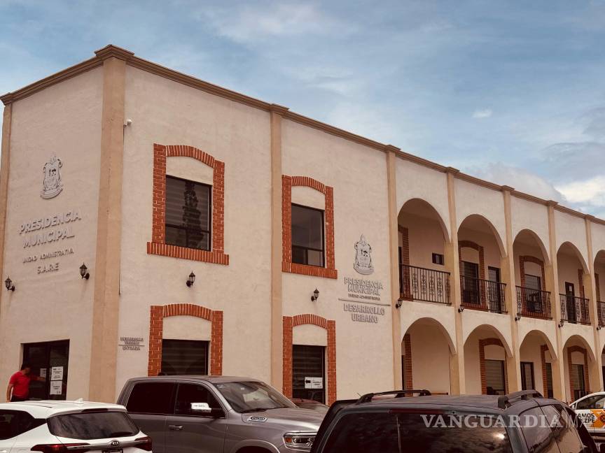 $!El edificio del SARE también es intervenido para facilitar la apertura de negocios y apoyar el emprendimiento local.