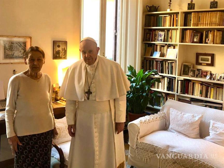 $!Superviviente del Holocausto recibe la visita en su casa del Papa Francisco