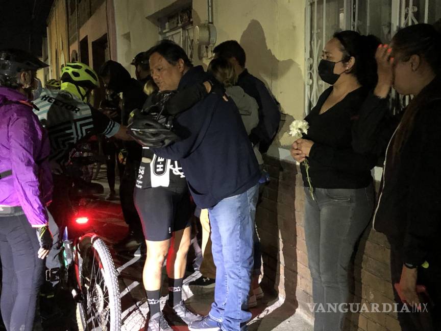 Colectivos de ciclistas de Saltillo hacen homenaje a compañero que falleció tras caída de bicicleta