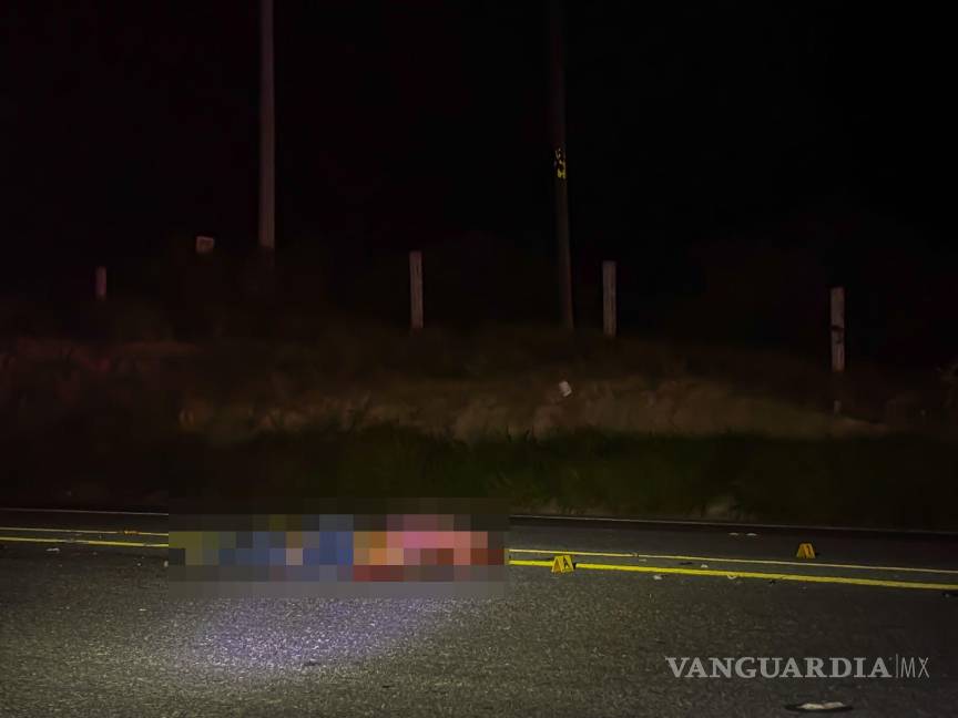 $!El hombre fue presuntamente embestido por un vehículo de carga que se dio a la fuga.