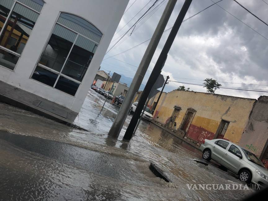 $!Reabren vialidades que fueron cerradas por lluvias en Saltillo; sorprenden inundaciones a la ciudad