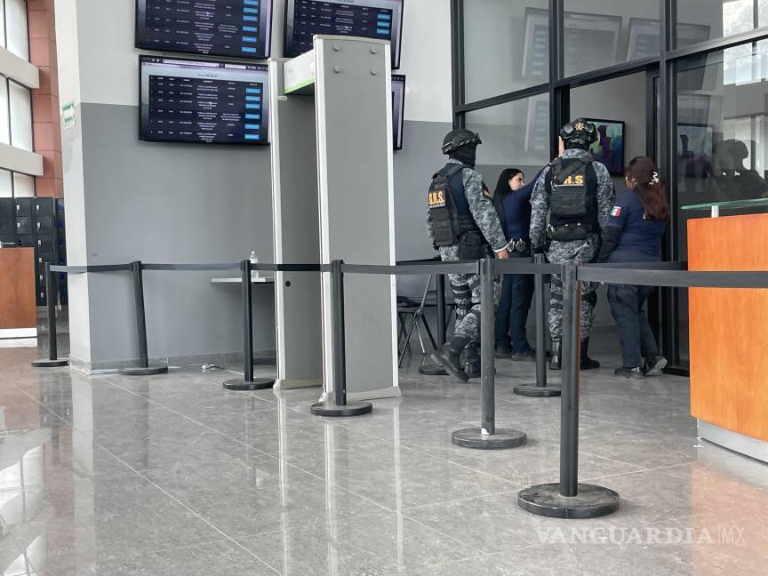 Realizan operativo para trasladar a secuestradores, en Saltillo