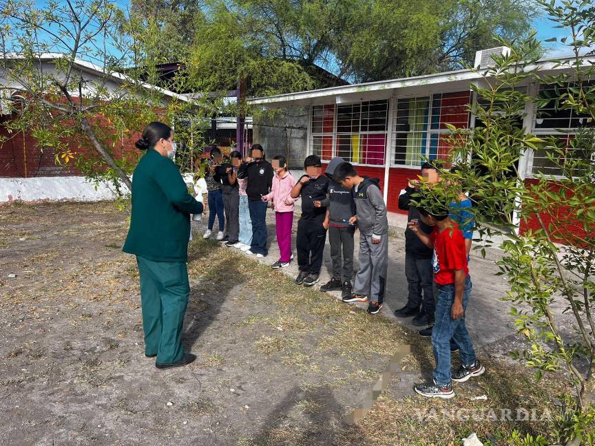 $!La campaña “Vive saludable, vive feliz” permitió detectar de manera oportuna padecimientos que podrían afectar el rendimiento escolar.