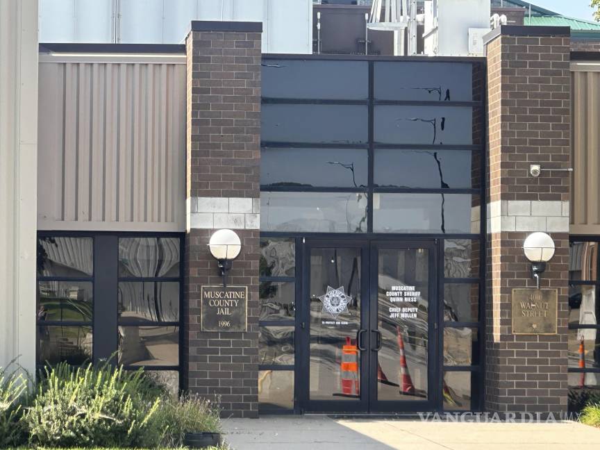 $!La cárcel del condado de Muscatine, donde Felipe de Jesús Hernández Marcelo ha estado detenido y que también funciona como centro de detención del ICE.