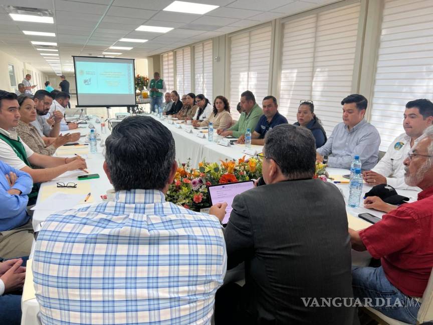 $!Autoridades del IMSS Coahuila presentan el proyecto de ampliación del Hospital General No. 13 en Ciudad Acuña, que beneficiará a más de 155 mil derechohabientes.