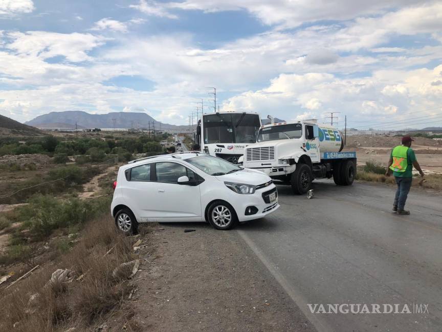 $!Accidente múltiple deja seis lesionados en la carretera Saltillo-Monclova
