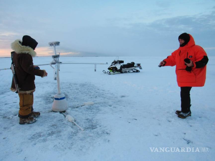 $!Buscan salvar el hielo del Ártico con una fina capa microesferas de vidrio