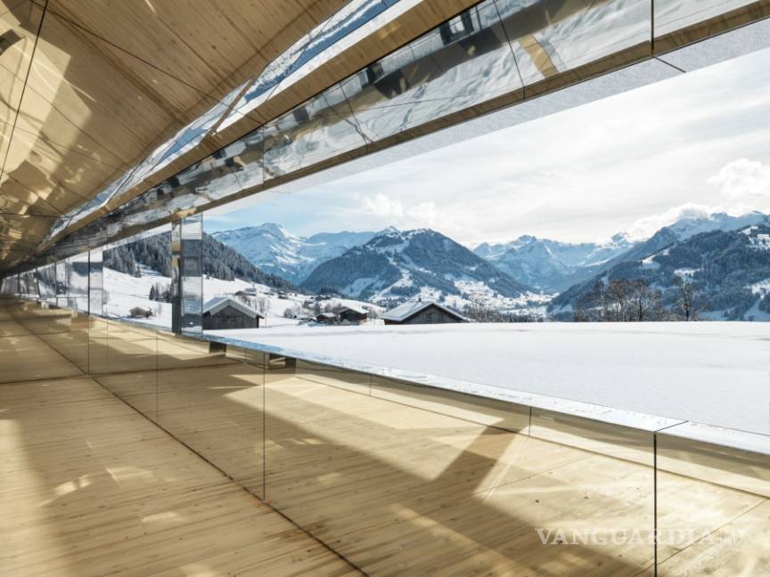 $!Mirage Gstaad, la sorprendente casa de los espejos que está en las montañas de Suiza