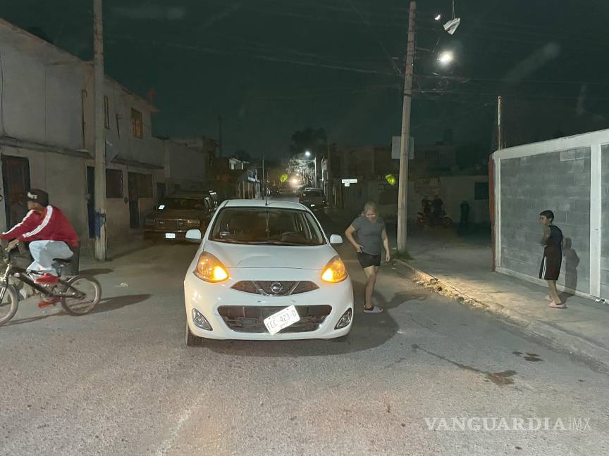 Se pasa el Alto con su bicicleta y carro termina arrollando al ‘maistro’