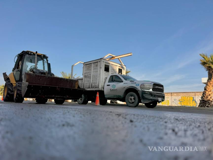 $!La señalización preventiva fue instalada en los tramos cerrados de la avenida Hidalgo.