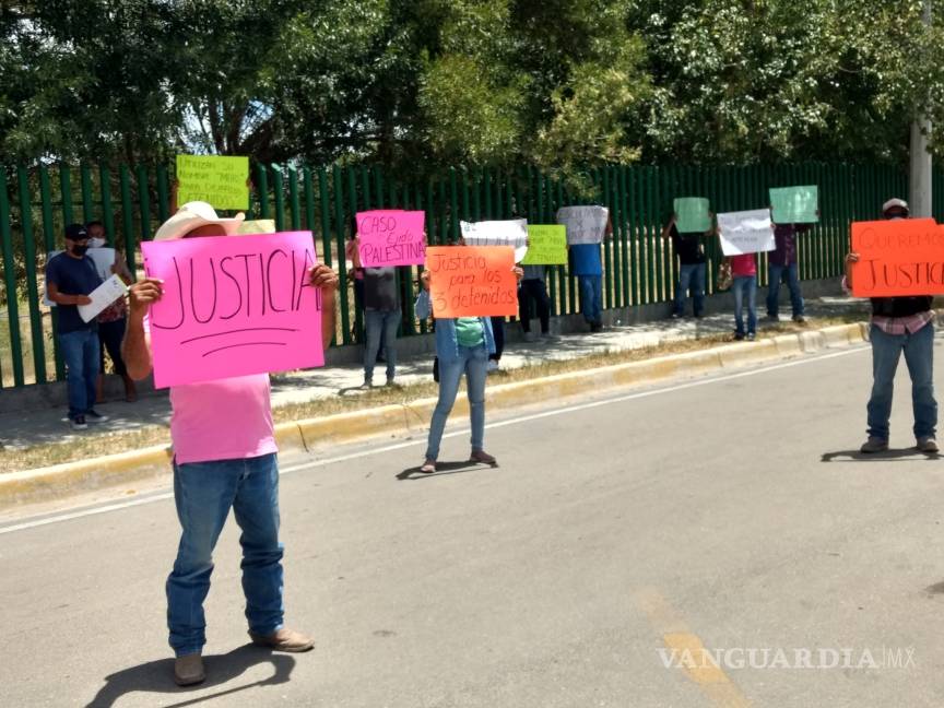 $!Vecinos del ejido Vieja Palestina, de Jiménez, Coahuila, piden apoyo a Miguel Riquelme para resolver conflicto