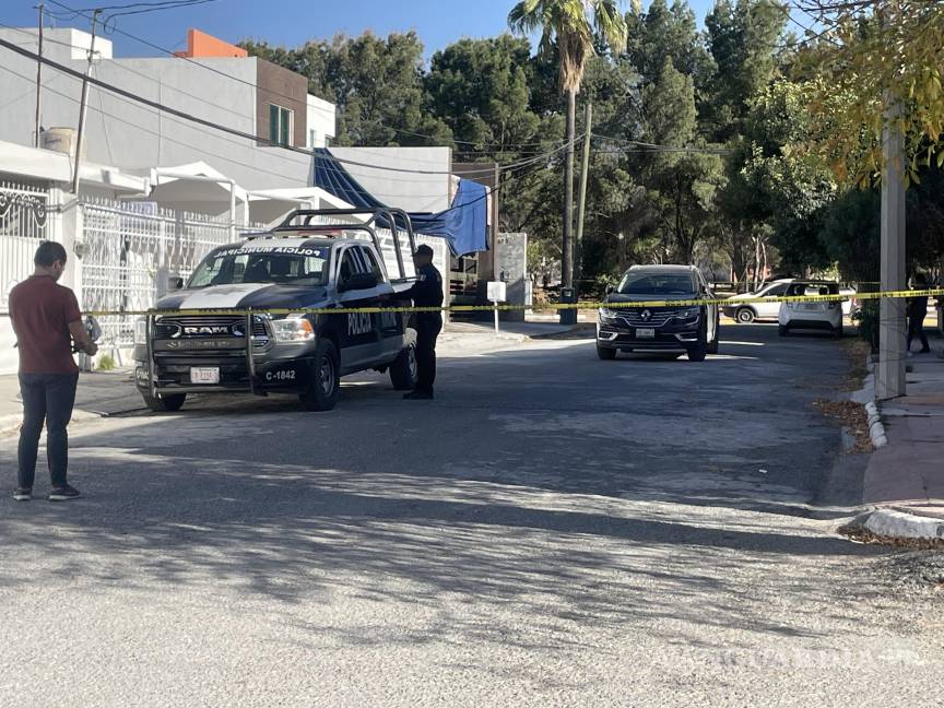 Encuentran a mujer en estado de descomposición, en Saltillo